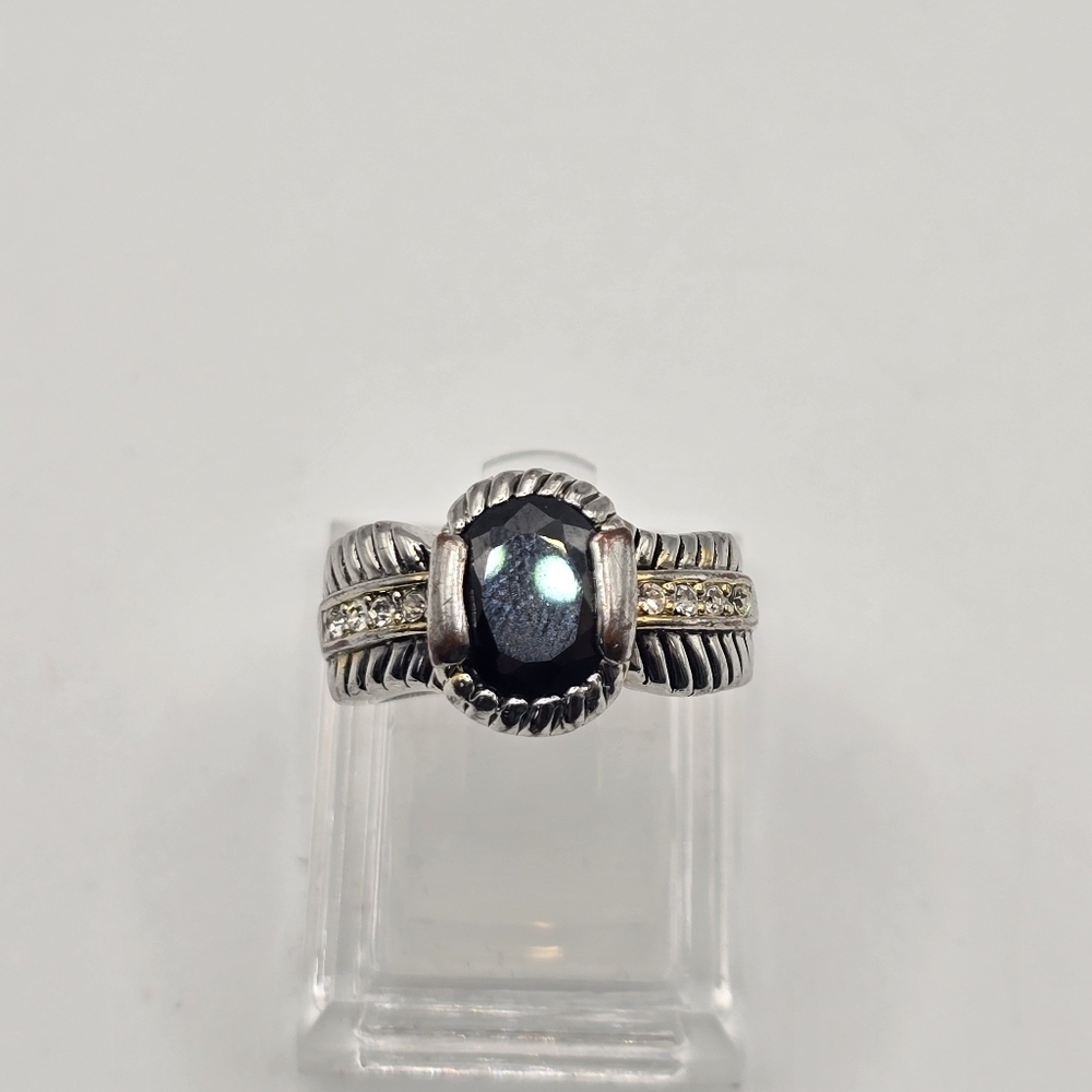 Vintage Two-Tone Cable Twist Statement Ring – Oval Deep Red Garnet Center Stone